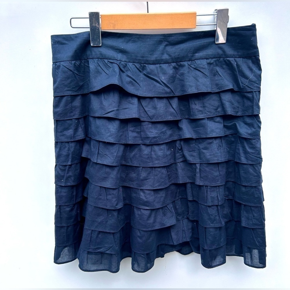 CLUB Monaco Women's  black cotton Tiered ruffles skirt size 10